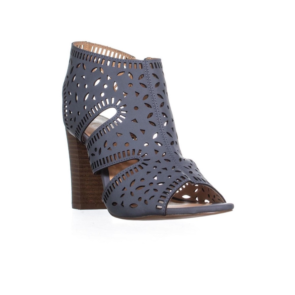 XOXO lasercut sandal with chunky heel